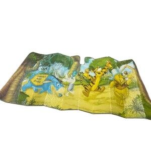 VINTAGE DISNEY WINNIE THE POOH AUTO SUNSHADE STANDARD CAR SIZE 50x23 ULTRA RARE